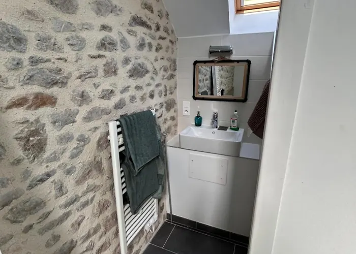 Séjour chez l'habitant Chez Natacha Et Adrien *